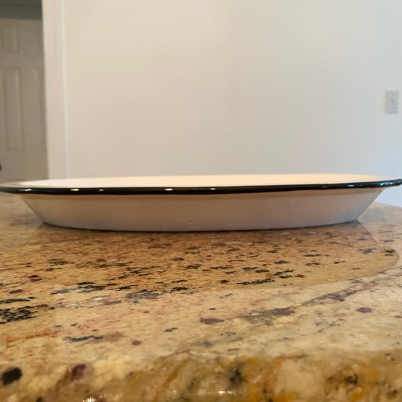 Magnolia Black Rim Ceramic Oval Platter - Picture 3 of 7